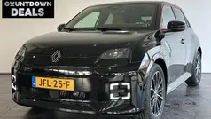 Zwart Nieuw 2025 Renault R5 Iconic Hatchback | € 32.290 (Eerlijke prijs)