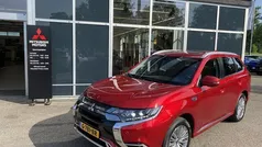 Rood Gebruikt 2019 Mitsubishi Outlander Intense+ SUV | € 23.900 (Eerlijke prijs)