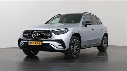 Occasion 2025 Mercedes GLC300e Sport Edition SUV | € 76.700 (Eerlijke prijs)