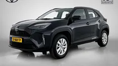 Zwart Gebruikt 2023 Toyota Yaris Cross Active SUV | € 24.445 (Eerlijke prijs)
