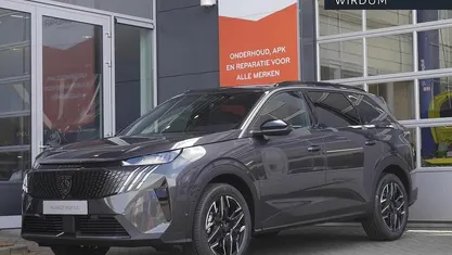 Grijs Nieuw 2025 Peugeot 5008 Allure MPV | € 51.894 (Eerlijke prijs)