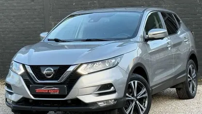 Occasion Nissan Qashqai N-Connecta 110 PK (80 kW) 2018 Grijs SUV