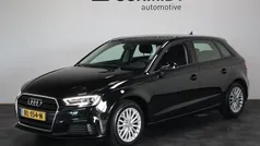 Zwart Gebruikt 2018 Audi A3 Sport Hatchback | € 17.995 (Eerlijke prijs)