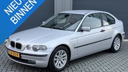 Occasion BMW 316 Compact Executive 116 PK (85 kW) 2002 Zilver Hatchback
