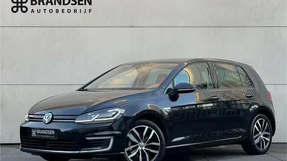 Zwart Occasion 2019 VW e-Golf Hatchback | € 13.900 (Eerlijke prijs)