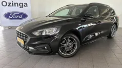 Zwart Gebruikt 2020 Ford Focus Business Edition Stationwagen | € 17.950 (Eerlijke prijs)