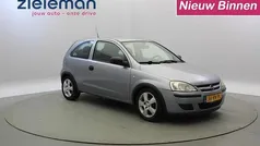 Grijs Gebruikt 2005 Opel Corsa Hatchback | € 1.345 (Eerlijke prijs)