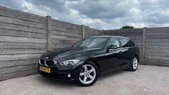 Zwart Gebruikt 2016 BMW 320 Executive Stationwagen | € 17.450 (Goede deal)