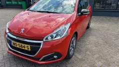Oranje Gebruikt 2017 Peugeot 208 Hatchback | € 6.450 (Goede deal)