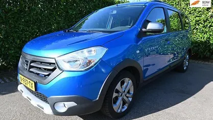 Occasion Dacia Lodgy Stepway 116 PK (85 kW) 2015 Blauw MPV