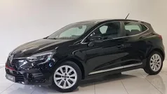Gebruikt 2020 Renault Clio V Intens Hatchback | € 16.045 (Eerlijke prijs)