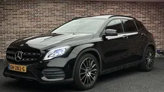 Zwart Gebruikt 2018 Mercedes GLA200 AMG SUV | € 26.500 (Eerlijke prijs)
