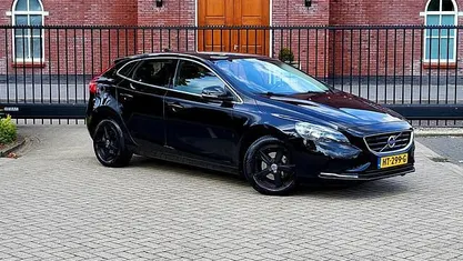 Occasion Volvo V40 Business Edition 120 PK (88 kW) 2015 Zwart Stationwagen