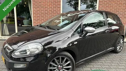 Gebruikt 2012 Fiat Punto Evo Sport Hatchback | € 4.899 (Eerlijke prijs)