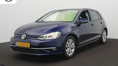 Blauw Gebruikt 2018 VW Golf VII Comfortline Hatchback | € 14.900 (Goede deal)
