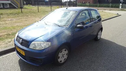Blauw Gebruikt 2003 Fiat Punto Hatchback | € 995 (Eerlijke prijs)