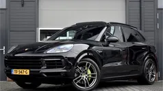Zwart Gebruikt 2018 Porsche Cayenne Sport SUV | € 58.800 (Eerlijke prijs)