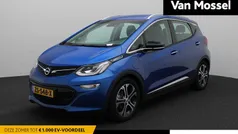 Blauw Gebruikt 2019 Opel Ampera Business Hatchback | € 14.900 (Eerlijke prijs)