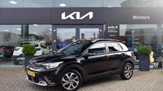 Gebruikt 2022 Kia Stonic GT-Line SUV | € 23.385 (Eerlijke prijs)