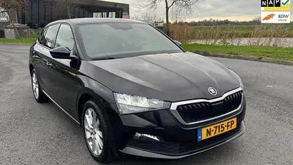 Gebruikt 2021 Skoda Scala Business Line Hatchback | € 19.950 (Eerlijke prijs)
