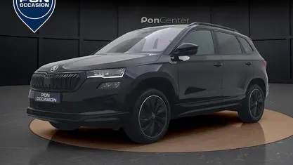 Zwart Gebruikt 2024 Skoda Karoq SportLine SUV | € 36.450 (Eerlijke prijs)