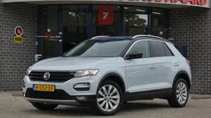 Gebruikt 2020 VW T-Roc Executive SUV | € 19.444 (Eerlijke prijs)