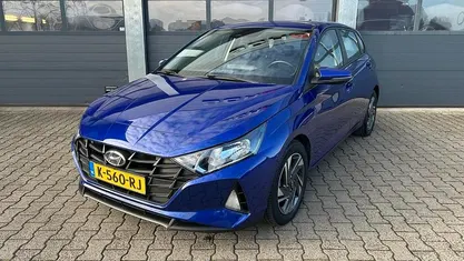 Blauw Occasion 2021 Hyundai i20 Comfort Hatchback | € 16.830 (Eerlijke prijs)