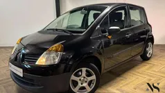 Zwart, metallic lak Gebruikt 2006 Renault Modus Authentique MPV | € 1.440 (Goede deal)