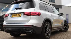 Mercedes GLB200