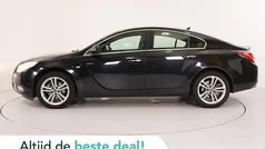 Zwart, metallic lak Gebruikt 2009 Opel Insignia Cosmo Hatchback | € 4.450 (Eerlijke prijs)