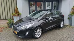 Zwart Gebruikt 2018 Ford Fiesta Titanium Hatchback | € 7.995 (Eerlijke prijs)