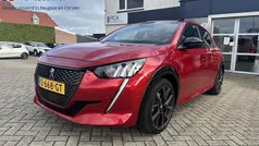 Rood Gebruikt 2022 Peugeot 208 GT Hatchback | € 21.450 (Eerlijke prijs)