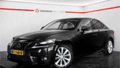 Gebruikt 2016 Lexus IS300h Business Edition Sedan | € 16.944 (Eerlijke prijs)