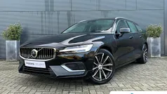 Zwart Gebruikt 2025 Volvo V60 Stationwagen | € 42.895 (Eerlijke prijs)