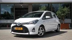 Wit Gebruikt 2016 Toyota Yaris Trend Hatchback | € 11.950 (Eerlijke prijs)