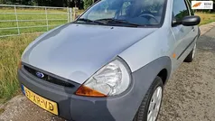 Grijs, metallic lak Gebruikt 2007 Ford Ka Hatchback | € 1.950 (Eerlijke prijs)