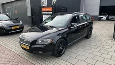 Zwart, metallic lak Gebruikt 2007 Volvo V50 Stationwagen | € 1.999 (Eerlijke prijs)