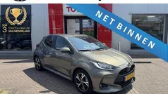 Gebruikt 2024 Toyota Yaris Edition Hatchback | € 25.500 (Eerlijke prijs)