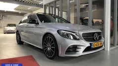 Grijs Gebruikt 2018 Mercedes C300 AMG Stationwagen | € 28.750 (Eerlijke prijs)
