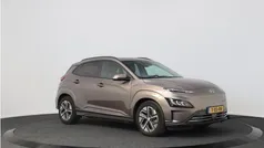 Gebruikt 2023 Hyundai Kona Premium SUV | € 28.950 (Eerlijke prijs)