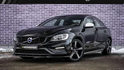 Occasion 2016 Volvo S60 R-Design Sedan | € 16.899 (Eerlijke prijs)