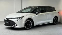 Wit Gebruikt 2021 Toyota Corolla Sport Stationwagen | € 26.685 (Eerlijke prijs)