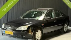 Zwart Gebruikt 2003 Ford Mondeo Hatchback | € 1.999 (Eerlijke prijs)