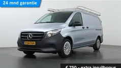 Grijs Gebruikt 2024 Mercedes Vito MPV | € 33.450 (Eerlijke prijs)
