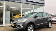 Grijs Gebruikt 2019 Ford Kuga Titanium SUV | € 17.490 (Eerlijke prijs)