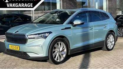 Grijs Occasion 2021 Skoda Enyaq iV SUV | € 24.950 (Eerlijke prijs)