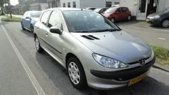 Grijs Gebruikt 2004 Peugeot 206 Hatchback | € 1.599 (Goede deal)
