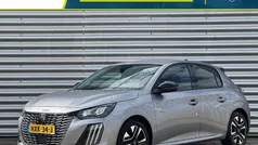 Grijs Gebruikt 2024 Peugeot 208 Allure Hatchback | € 22.900 (Eerlijke prijs)
