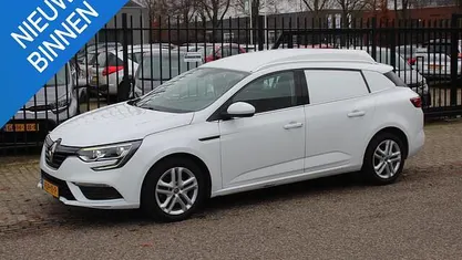 Overige Occasion 2019 Renault Mégane Van | € 9.950 (Eerlijke prijs)