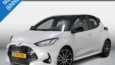 Wit Gebruikt 2023 Toyota Yaris Hybrid Sport Hatchback | € 27.950 (Eerlijke prijs)